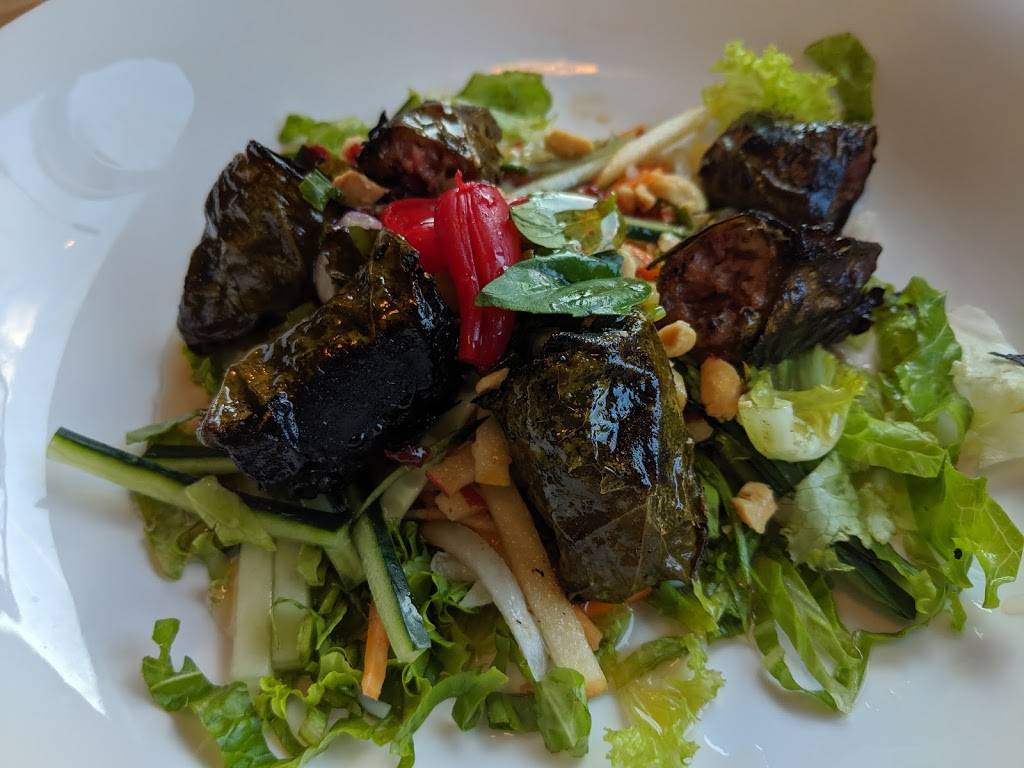 285 Colonial Kitchen Atlanta | restaurant | 5610 Roswell Rd STE #110, Atlanta, GA 30342, USA | 4046005632 OR +1 404-600-5632