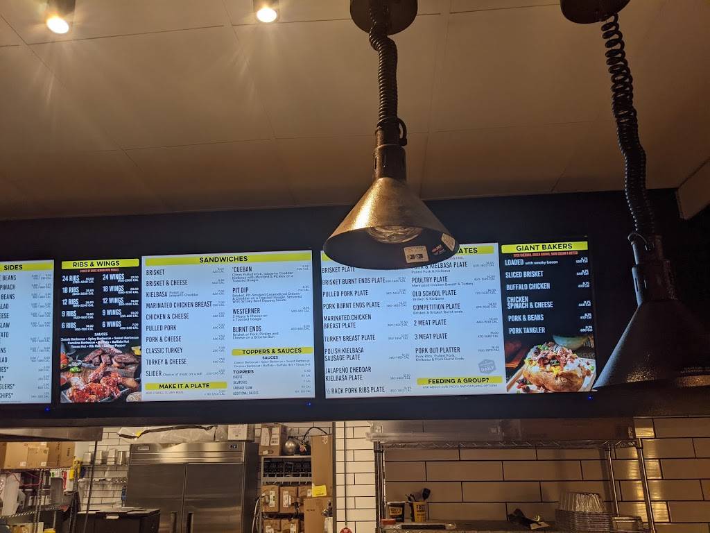 Dickeys Barbecue Pit | restaurant | 9329 N Fwy, Fort Worth, TX 76177, USA | 6822246867 OR +1 682-224-6867