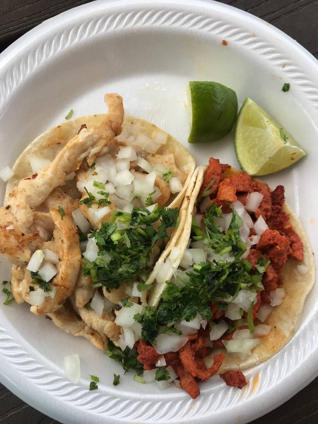 Tacos Locos | restaurant | 5210 Fort Ave, Lynchburg, VA 24502, USA | 4344265977 OR +1 434-426-5977