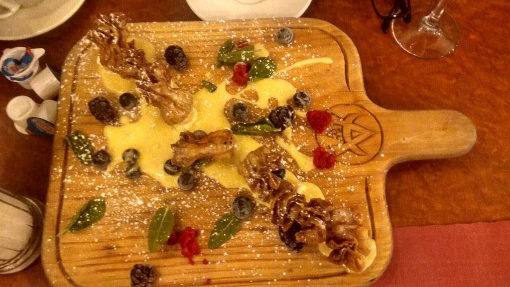 Café, Deli y Vino al Estilo Único de las Animas | restaurant | Lienzo Charro 30, La Barca, 22710 Rosarito, B.C., Mexico | 016611006034 OR +52 661 100 6034