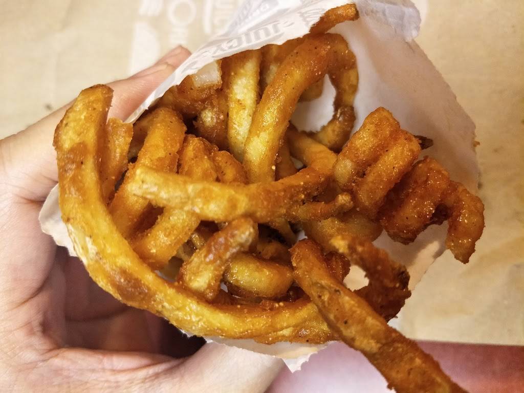 Jack in the Box | restaurant | 2295 N Main St, Walnut Creek, CA 94596, USA | 9259445690 OR +1 925-944-5690