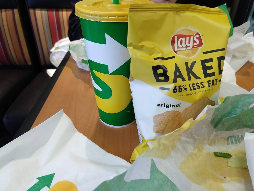 Subway | restaurant | 3035 SE Maricamp Road, Park View Commons Suite 110, Ocala, FL 34471, USA | 3526944454 OR +1 352-694-4454