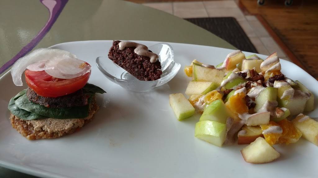 The Vegan Cafe | cafe | 928 S State St, Lockport, IL 60441, USA | 8158384626 OR +1 815-838-4626