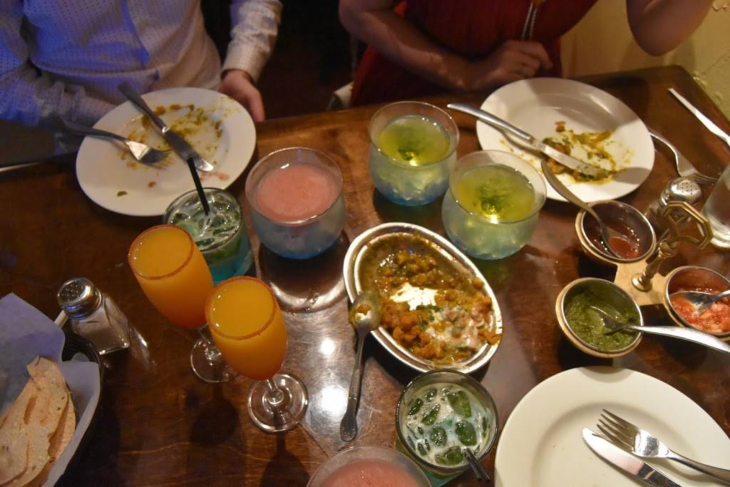 Andaz Indian Restaurant & Bar | restaurant | 12 W University Ave, Gainesville, FL 32601, USA | 3523779468 OR +1 352-377-9468