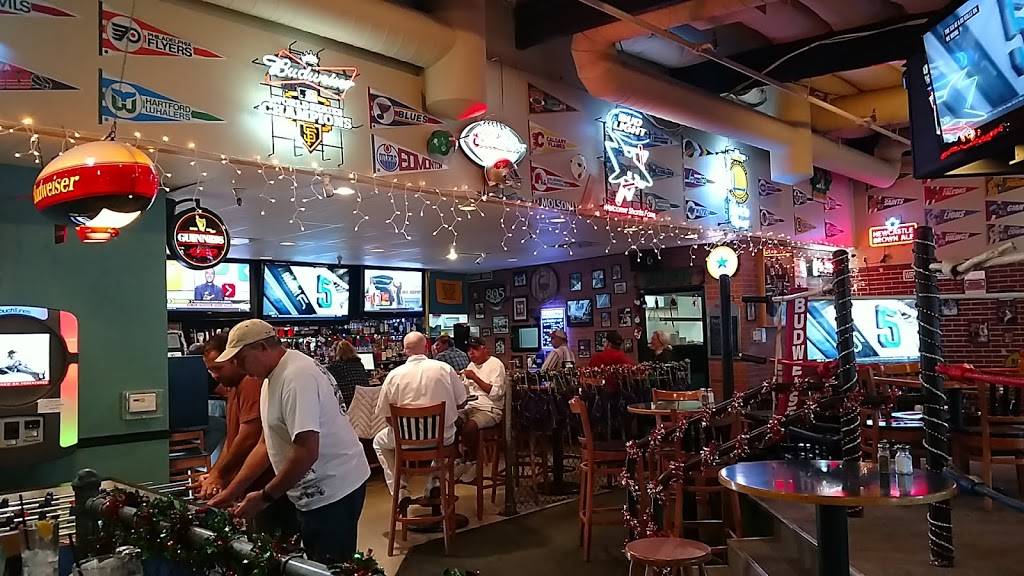 Boxseat Sports Grill | restaurant | 15650 Vineyard Blvd, Morgan Hill, CA 95037, USA | 4087787102 OR +1 408-778-7102