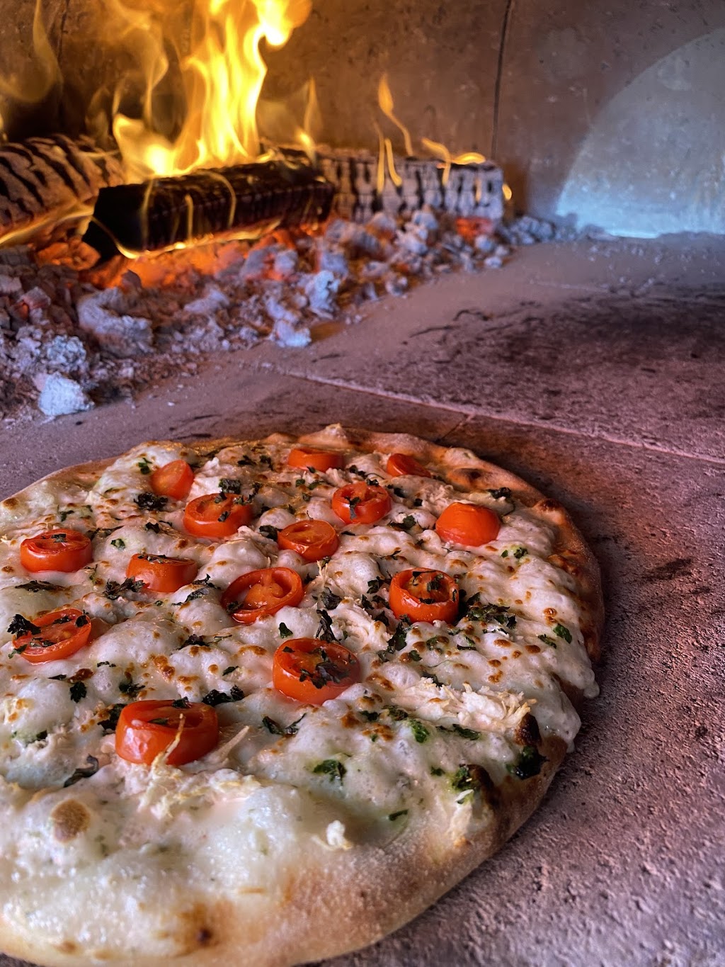 Wildfire 348 | restaurant | 1613 US-231, Crawfordsville, IN 47933, USA | 7653073758 OR +1 765-307-3758