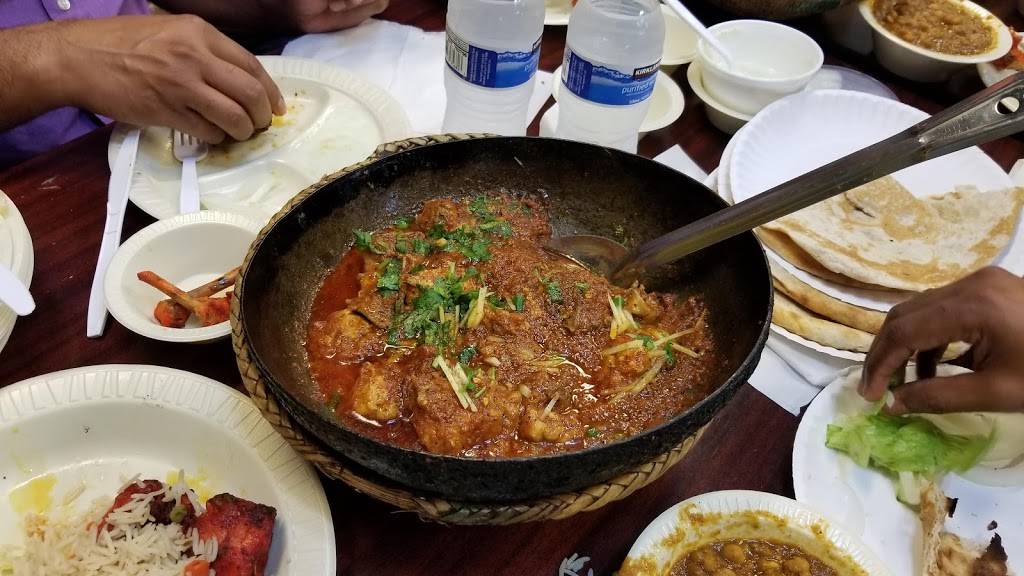 Ravi Kabob House | restaurant | 305 N Glebe Rd, Arlington, VA 22203, USA | 7035226666 OR +1 703-522-6666