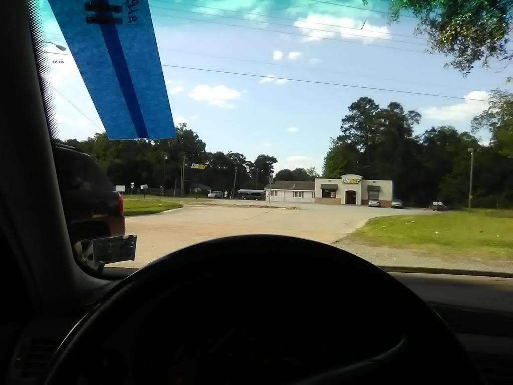 Subway | meal takeaway | 1311 E Main St, Ville Platte, LA 70586, USA | 3373635709 OR +1 337-363-5709