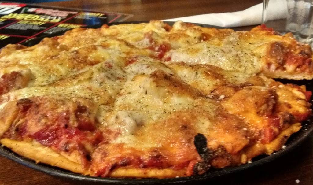 Gelsosomos Pizzeria and Pub | restaurant | 13019 Wicker Ave, Cedar Lake, IN 46303, USA | 2193745300 OR +1 219-374-5300