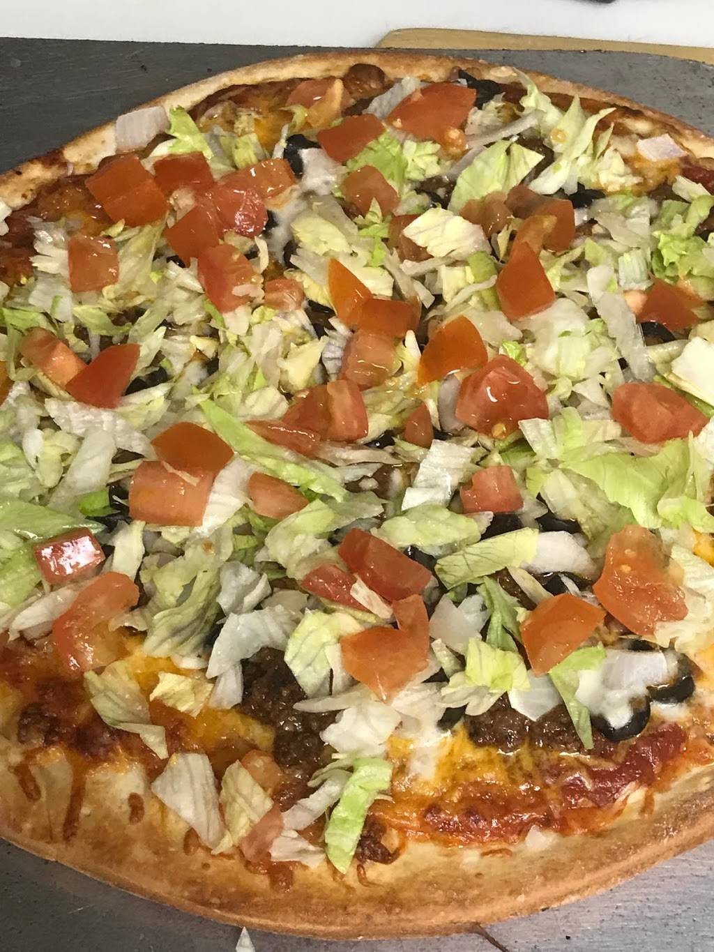 National Pizza Pub and Grille | restaurant | 5501 W National Ave, West Milwaukee, WI 53214, USA | 4146714224 OR +1 414-671-4224