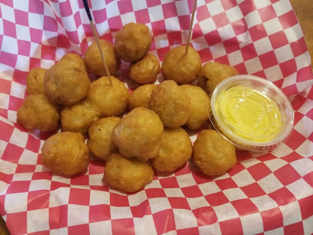 Mayos Bar and Grill | restaurant | 3820 Brainerd Rd, Chattanooga, TN 37411, USA | 4236240034 OR +1 423-624-0034