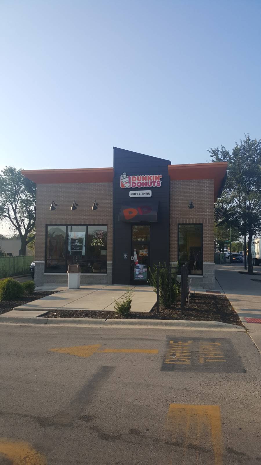 Dunkin Donuts | cafe | 7921 S Western Ave, Chicago, IL 60620, USA | 7734244772 OR +1 773-424-4772