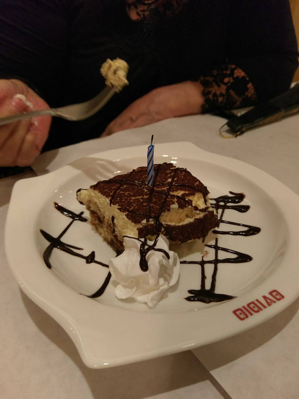 Ovidio Italian Restaurant | restaurant | 3097 W Bullard Ave, Fresno, CA 93711, USA | 5594351396 OR +1 559-435-1396