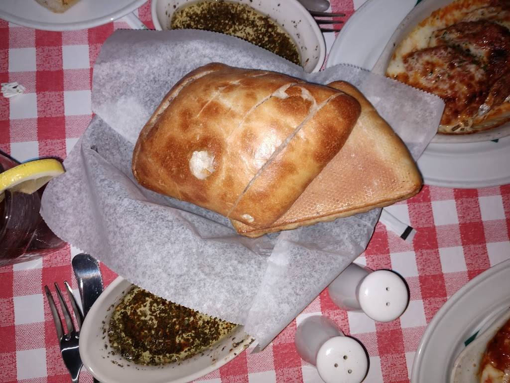 Freddies Restaurant | restaurant | 111 K Avenue, Kure Beach, NC 28449, USA | 9104585979 OR +1 910-458-5979