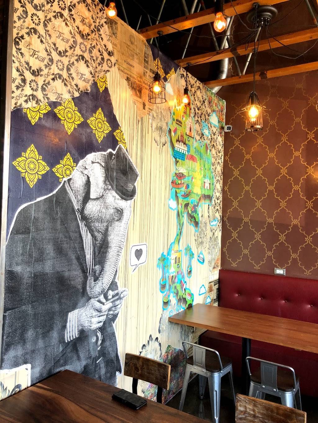 Le Thai 2 | restaurant | 2202 W Charleston Blvd #5, Las Vegas, NV 89102, USA | 7026753892 OR +1 702-675-3892