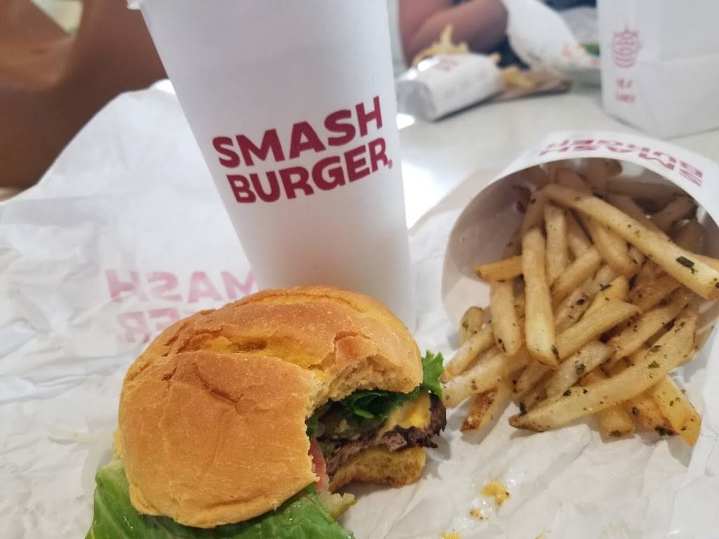 Smashburger | restaurant | 2800 N Terminal Road Space, Tbf-2, Houston, TX 77032, USA | 3036331500 OR +1 303-633-1500