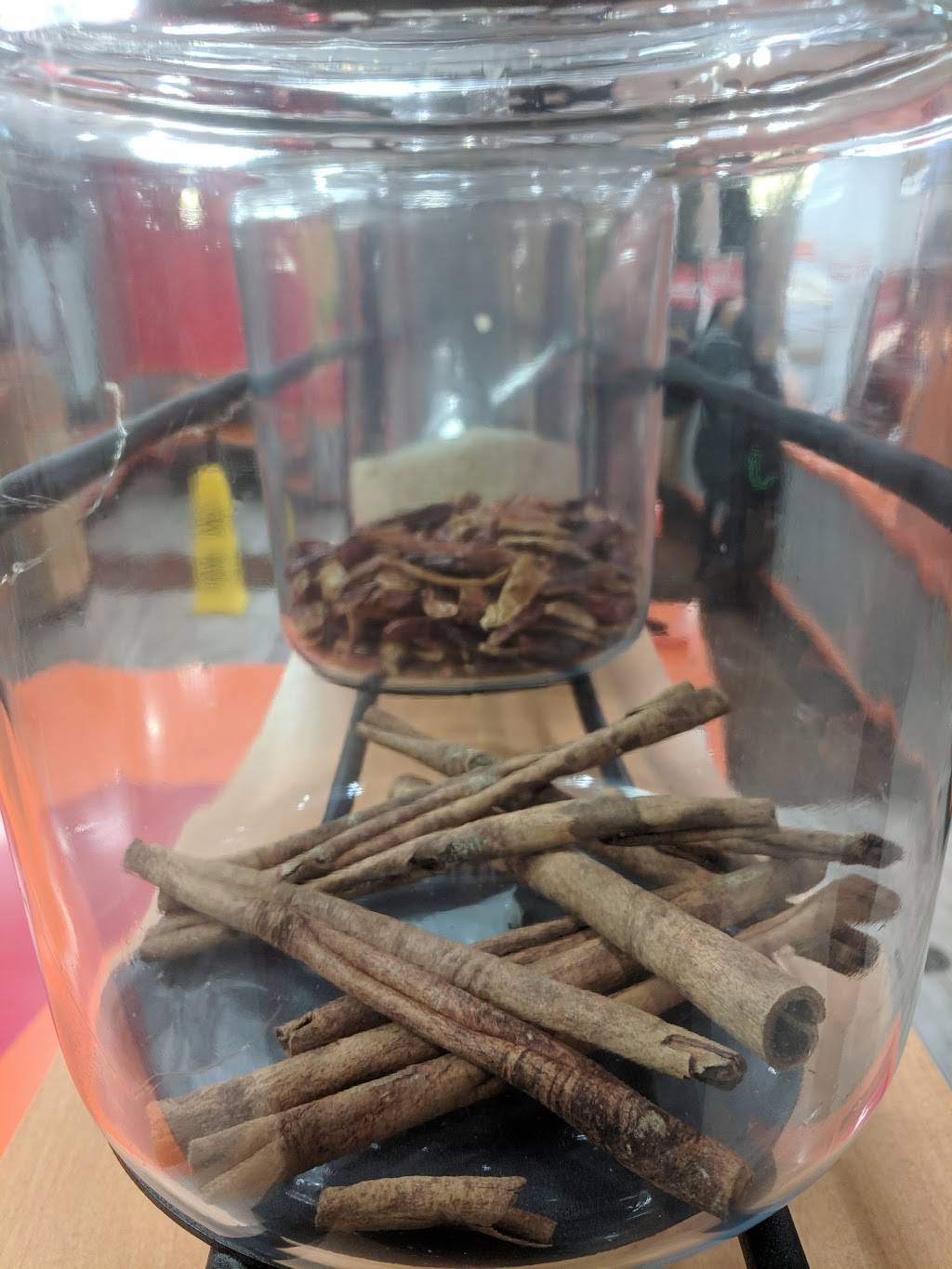 Popeyes | restaurant | 820 Kingston Rd, Pickering, ON L1V 1A9, Canada | 9054203500 OR +1 905-420-3500