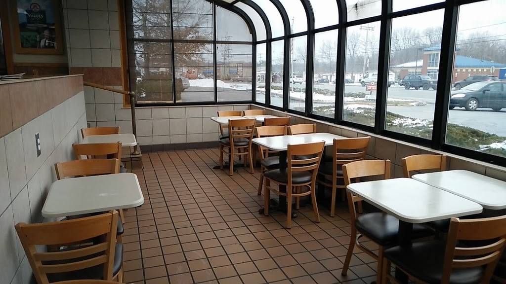 Wendys | restaurant | 172-176 Dolson Ave, Middletown, NY 10940, USA | 8453426688 OR +1 845-342-6688