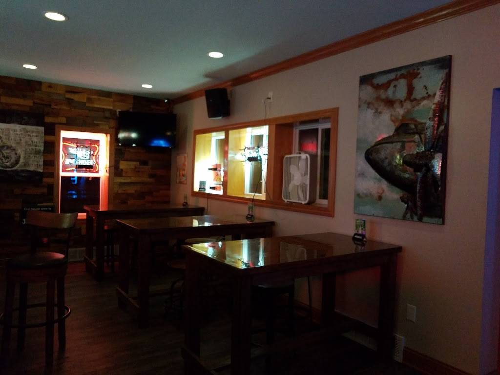 Venture Inn Bar & Grill | restaurant | 28006 Durand Ave, Burlington, WI 53105, USA | 2623327941 OR +1 262-332-7941
