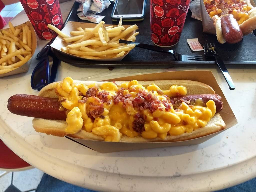 Caseys Corner | restaurant | 1180 Seven Seas Drive Suite C, Orlando, FL 32836, USA | 4079393463 OR +1 407-939-3463