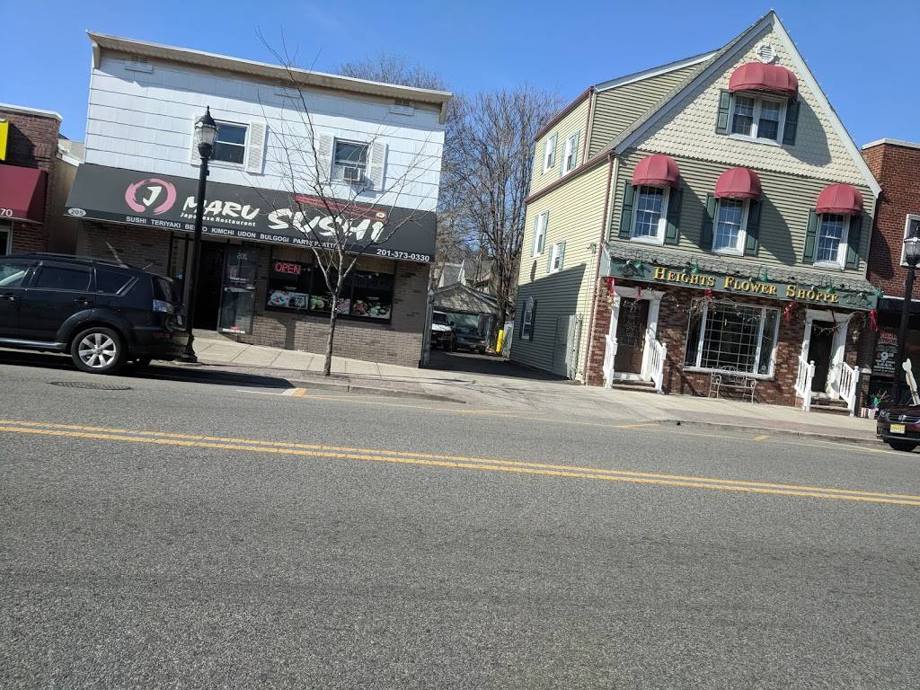 j maru sushi | restaurant | 205 Boulevard, Hasbrouck Heights, NJ 07604, USA | 2013730330 OR +1 201-373-0330