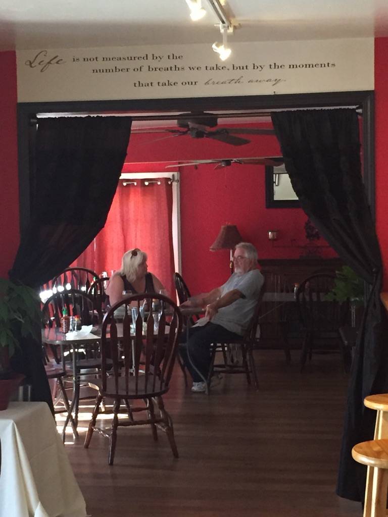 Wok and Roll Asian Kitchen | restaurant | 9460, 19885 CA-88, Pine Grove, CA 95665, USA | 2092964800 OR +1 209-296-4800