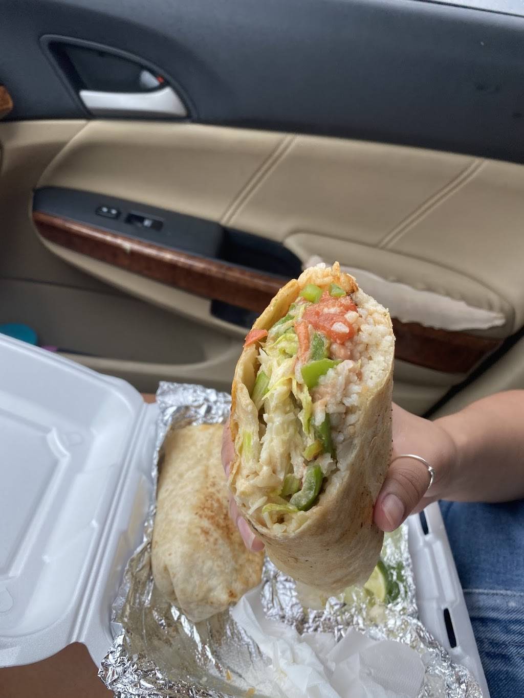 Taqueria Reyes (roughly translated; King tacos) | restaurant | 1950 E 17th Ave, Columbus, OH 43219, USA | 6145491066 OR +1 614-549-1066