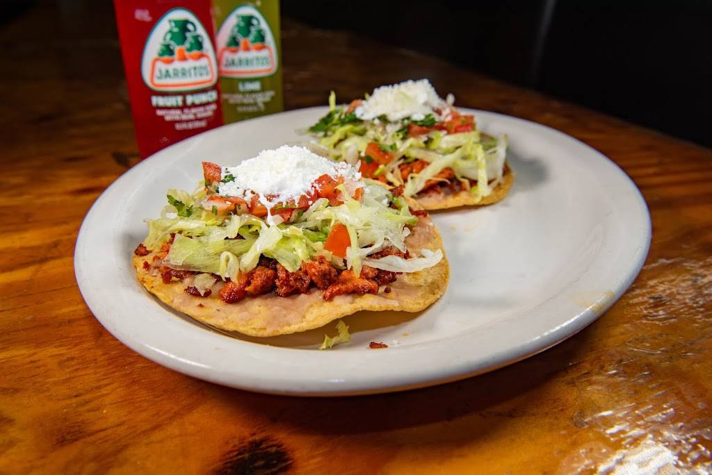 Los Reyes Market and Restaurant Collinsville | restaurant | 69 W Main St, Collinsville, AL 35961, USA | 2565242298 OR +1 256-524-2298