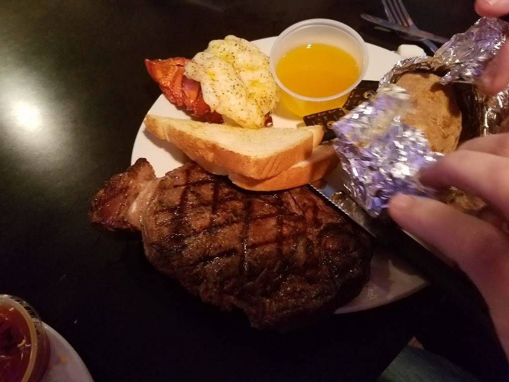 Hollars Bar & Grill | restaurant | 4050 27th St, Moline, IL 61265, USA | 3092779028 OR +1 309-277-9028