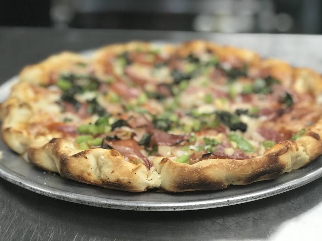 Verso Craft Kitchen & Bar | restaurant | 5619 Brecksville Rd, Independence, OH 44131, USA | 2167414444 OR +1 216-741-4444