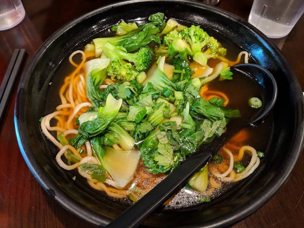 Splendid Noodle | restaurant | 1320 Stony Brook Rd, Stony Brook, NY 11790, USA | 6316756725 OR +1 631-675-6725