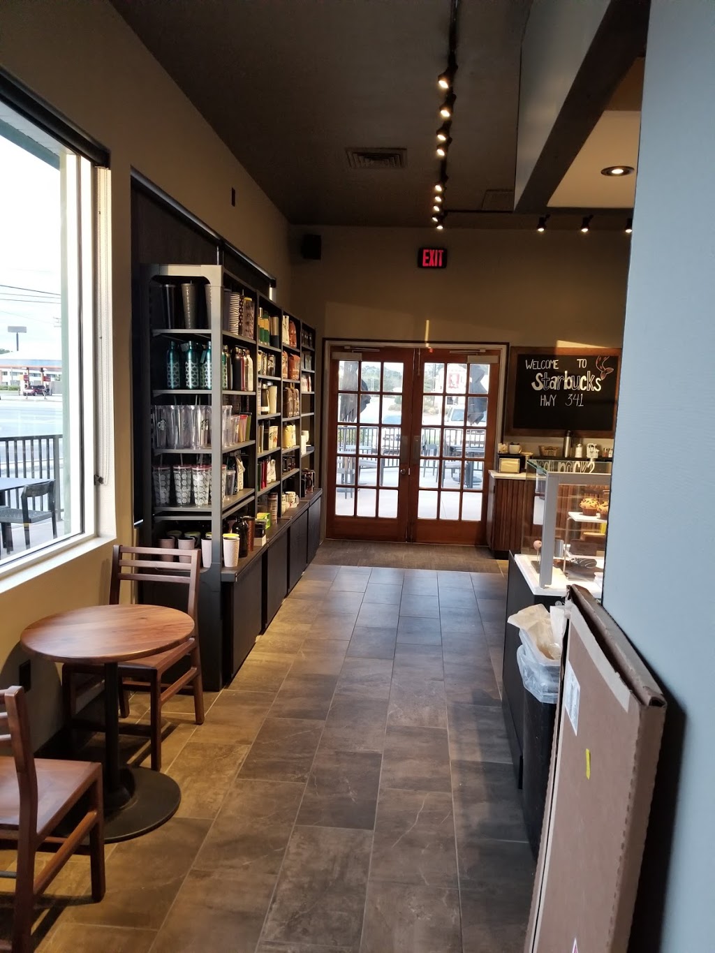 Starbucks | cafe | 5043 New Jesup Hwy, Brunswick, GA 31520, USA | 9122648284 OR +1 912-264-8284