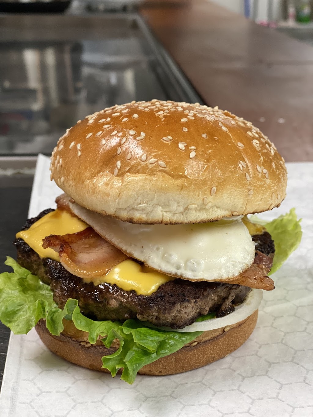 4x4 EXTREME BURGERS | restaurant | 195 Fox Valley center Dr. UNID FC09, Aurora, IL 60504, USA | 6306779041 OR +1 630-677-9041