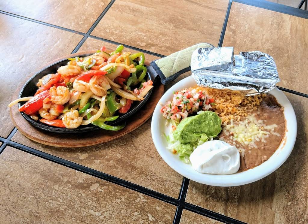 Camino Real | restaurant | 408 Sam Ridley Pkwy W, Smyrna, TN 37167, USA | 6152205200 OR +1 615-220-5200