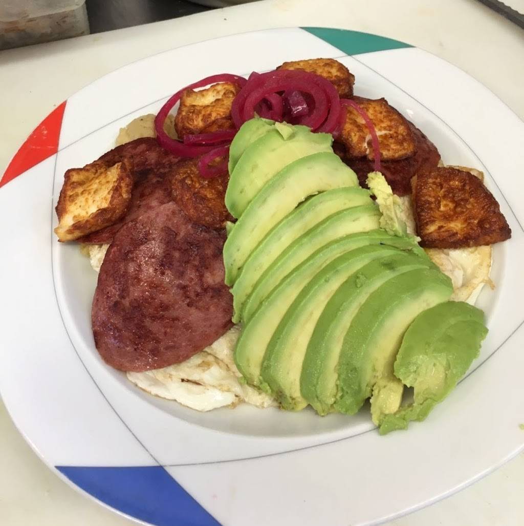 Lolys Deli | restaurant | 107-04 Corona Ave, Flushing, NY 11368, USA | 7187856800 OR +1 718-785-6800