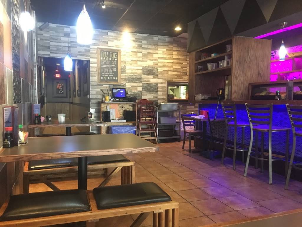 Sumo Sushi & Seafood | restaurant | 418 N Main St, Rochester, MI 48307, USA | 2486010104 OR +1 248-601-0104