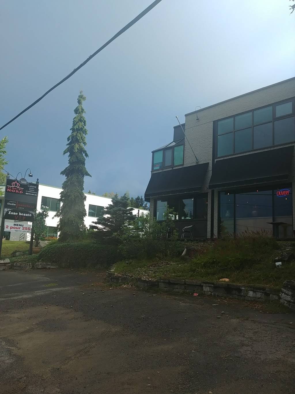 Le roi du nord | restaurant | 1400 Boulevard de Sainte-Adèle, Sainte-Adèle, QC J8B 0J8, Canada | 4507451900 OR +1 450-745-1900