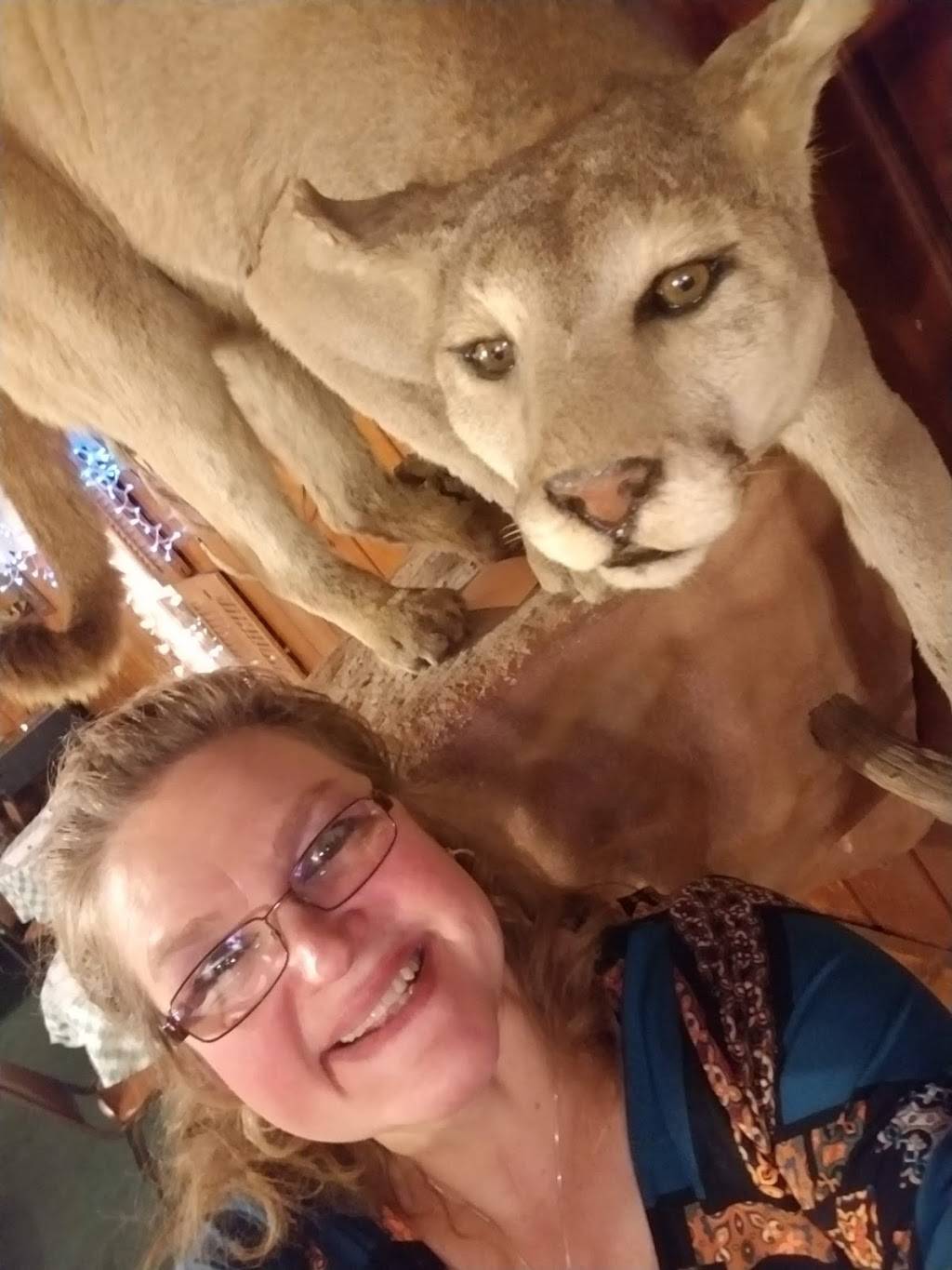 Forester Inn | restaurant | 2422 Lakeshore Rd, Carsonville, MI 48419, USA | 8106228606 OR +1 810-622-8606