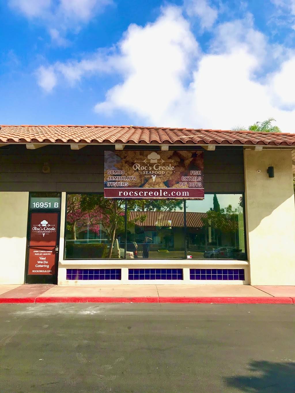 Rocs Creole Seafood | restaurant | 16951 W Foothill Blvd suite b, Fontana, CA 92335, USA | 9092753360 OR +1 909-275-3360