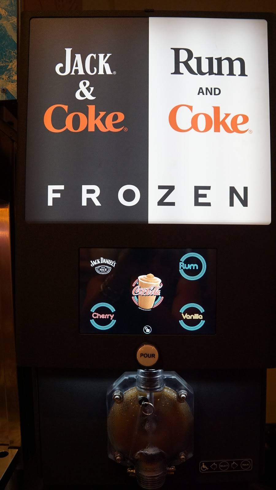 Hurricane Creek Saloon | restaurant | 829 E New Haven Ave, Melbourne, FL 32901, USA | 3218023205 OR +1 321-802-3205