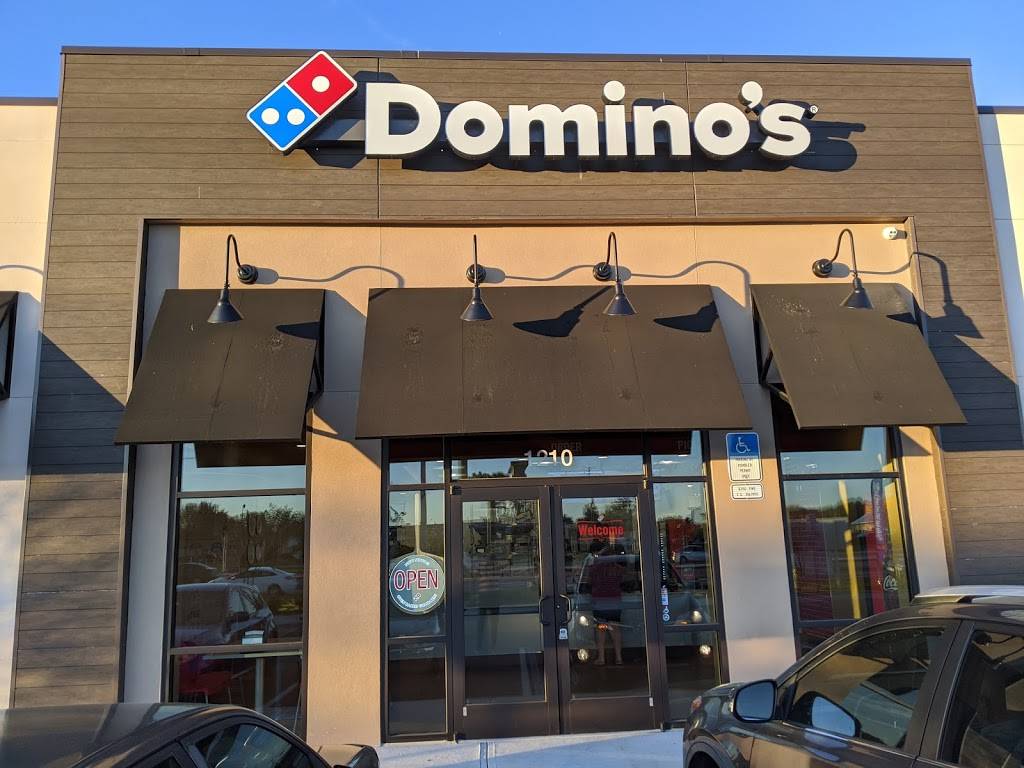 Dominos Pizza | meal delivery | 4730 W State Rd 46, Sanford, FL 32771, USA | 4079061800 OR +1 407-906-1800