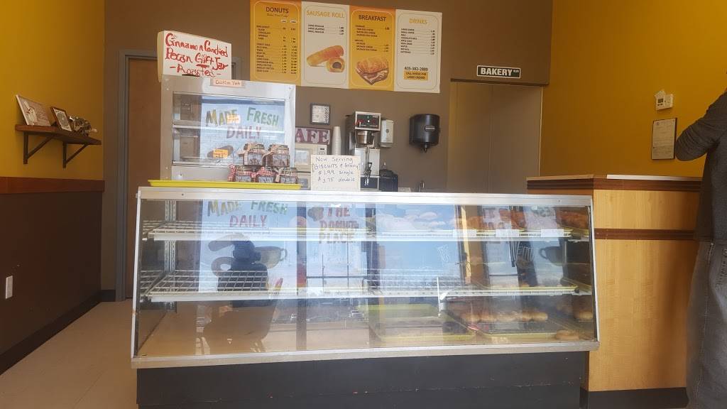 The Donut Place | restaurant | 2307 N Milt Phillips Ave, Seminole, OK 74868, USA | 4053822889 OR +1 405-382-2889