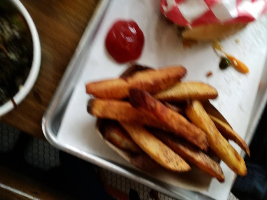 Boxcar Fried Chicken and Biscuits | restaurant | 2698 Fremont Dr, Sonoma, CA 95476, USA | 7079387370 OR +1 707-938-7370