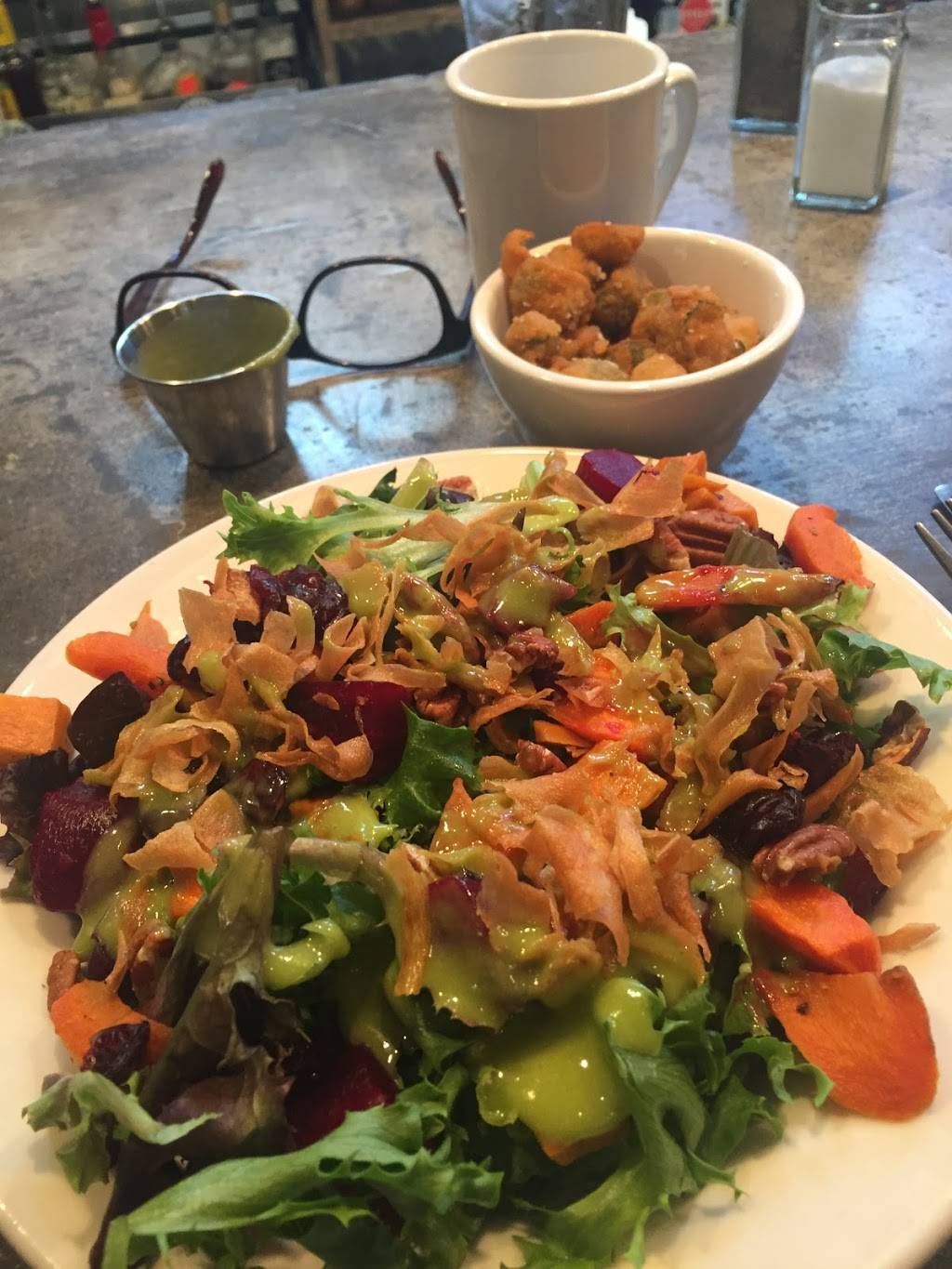 The Cardinal | restaurant | 1711 NC-105, Boone, NC 28607, USA | 8283559600 OR +1 828-355-9600