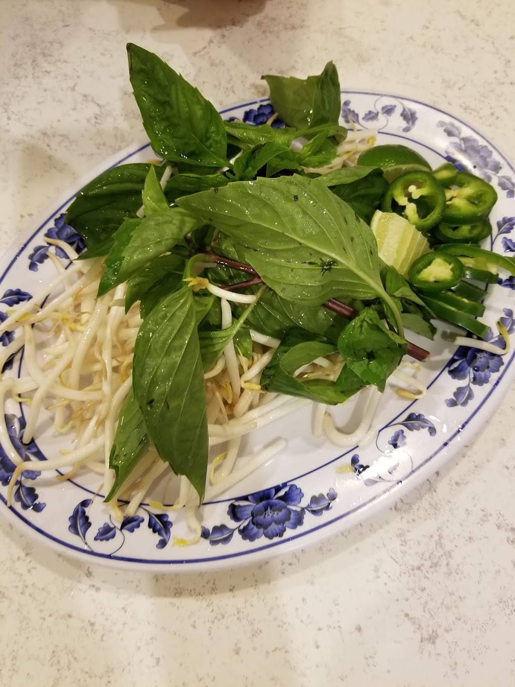 Pho Legacy | restaurant | 3109 N Belt Line Rd # 142, Irving, TX 75062, USA | 9728719555 OR +1 972-871-9555