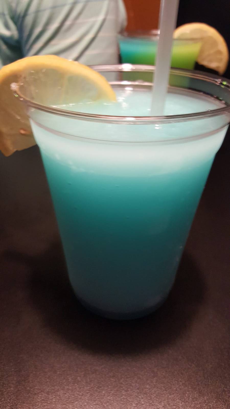 Freeze Daiquiri Bar & Grill | restaurant | 115 E South Blvd, Montgomery, AL 36105, USA | 3346127705 OR +1 334-612-7705