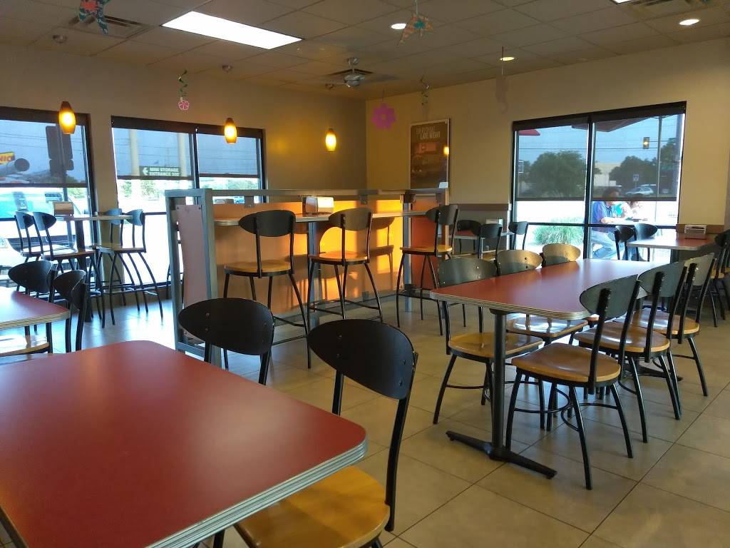 Jack in the Box | restaurant | 10861 E 41st St, Tulsa, OK 74146, USA | 9186607880 OR +1 918-660-7880