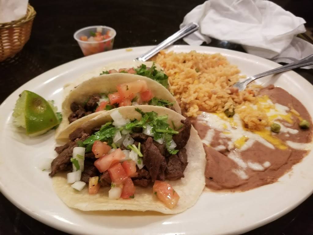 La Fogata Mexican Cuisine | restaurant | 11924 Forest Hill Blvd #28, Wellington, FL 33414, USA | 5614221641 OR +1 561-422-1641
