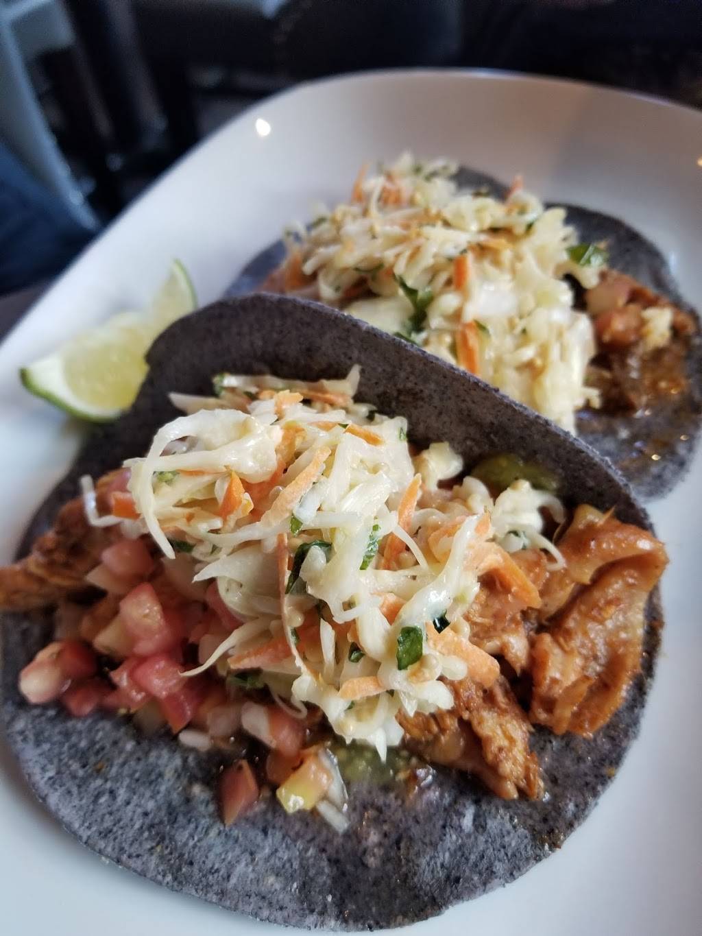 Jesters GastroPub | restaurant | 1107 Lorne Park Rd, Mississauga, ON L5H 3A1, Canada | 9052719915 OR +1 905-271-9915