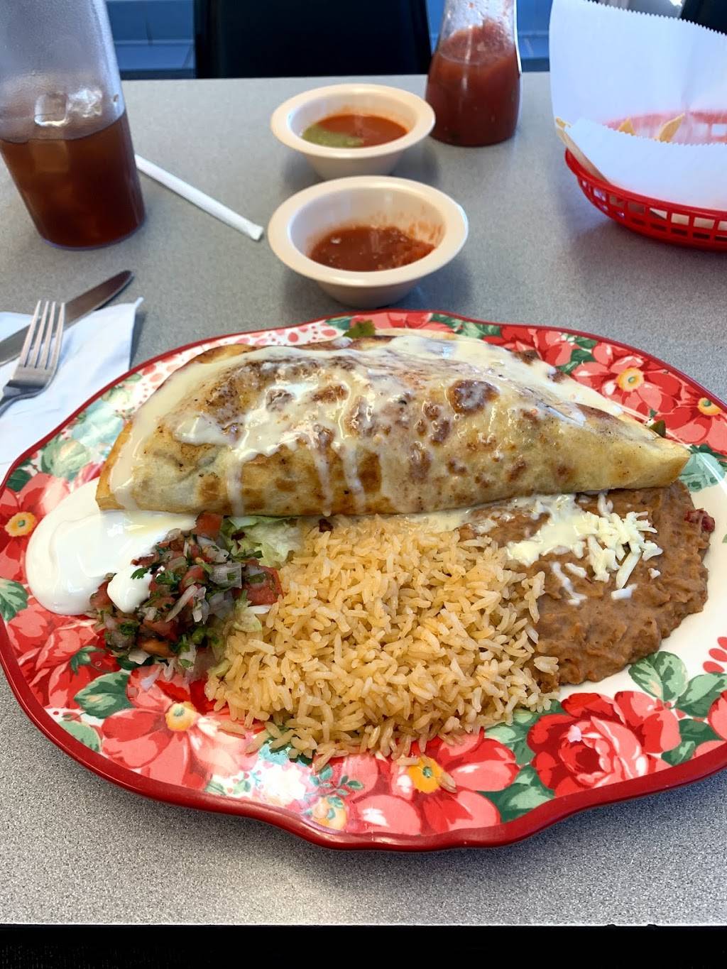 Los Montes Restaurante | restaurant | 104 Keyes St, Crossville, TN 38555, USA | 9314842491 OR +1 931-484-2491